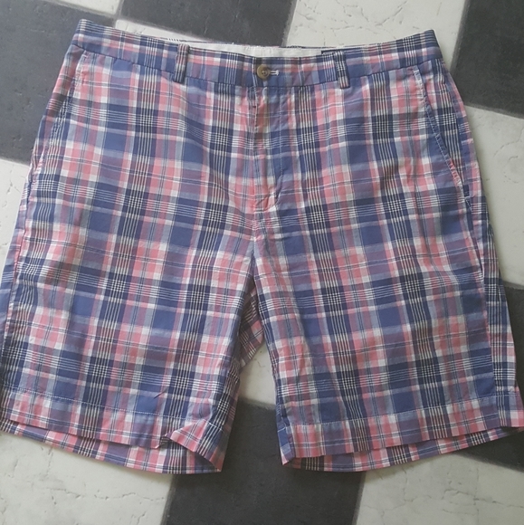 Vineyard Vines Other - Vineyard Vines "Breaker Shorts"